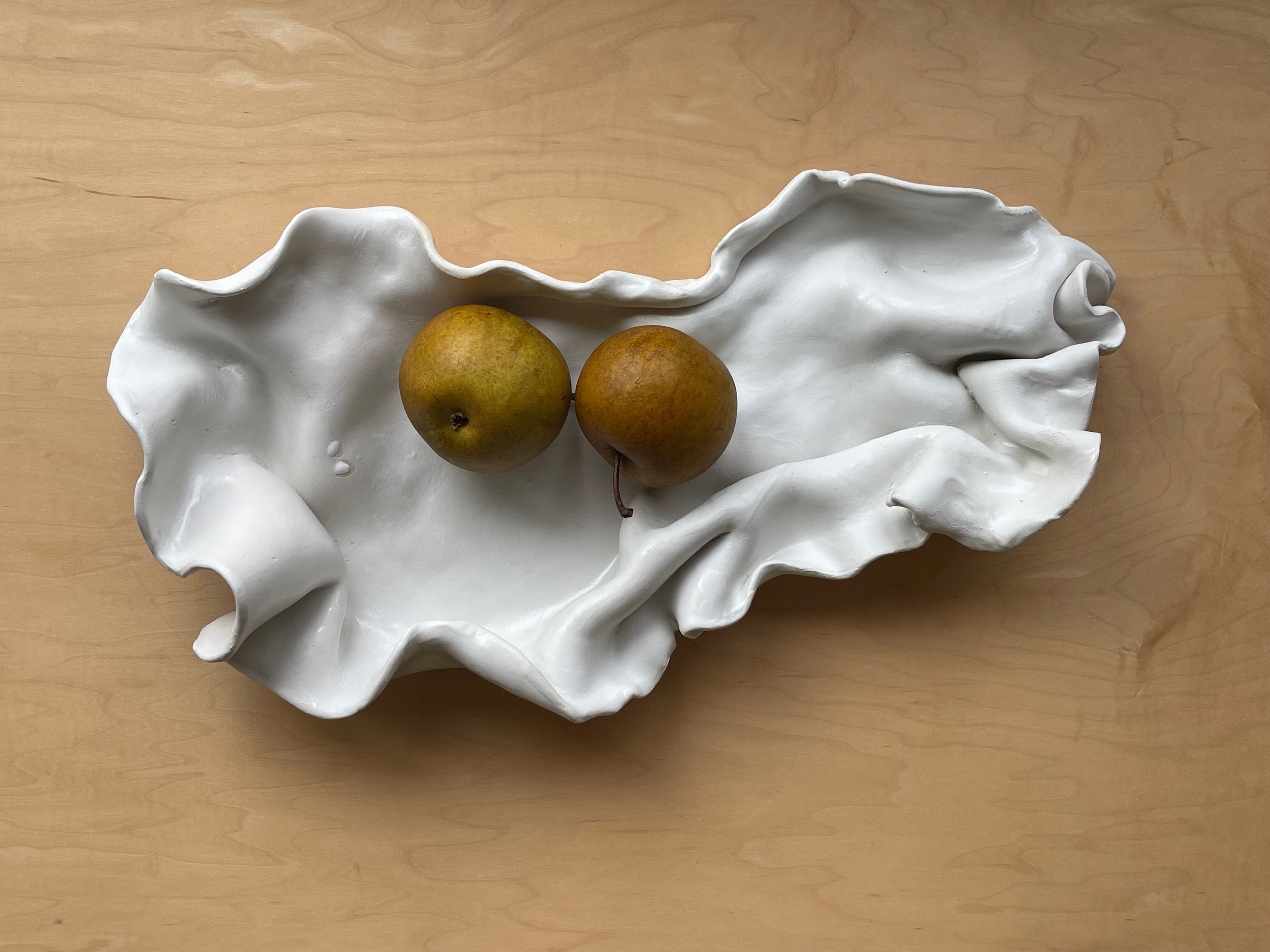 Crumpled Ruffle Platter | Matte White – Suzanne Kumar